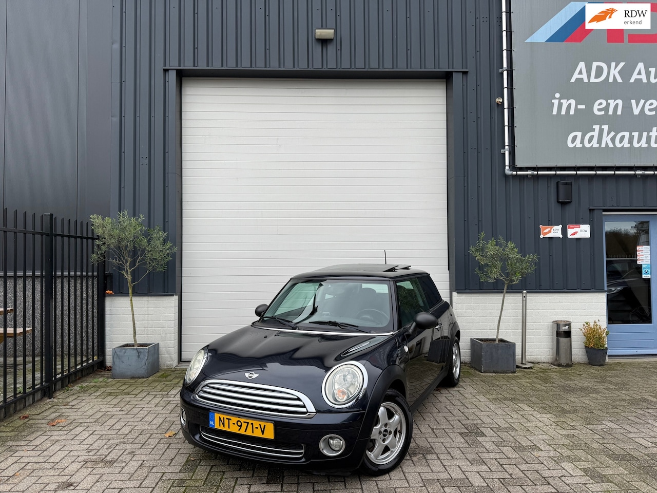 MINI 3-Deurs - 1.4 One STOELVERW/PANORAMA/NIEUWE APK - AutoWereld.nl