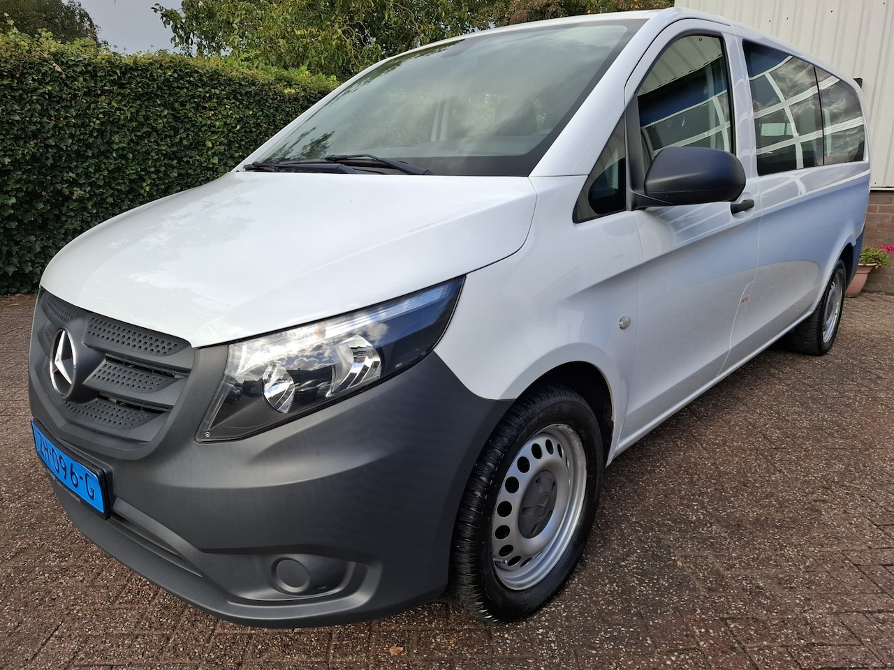 Mercedes-Benz Vito Tourer - 114 BlueTEC 21750.- INCL BTW 9-PERSOONS 135PK - AutoWereld.nl
