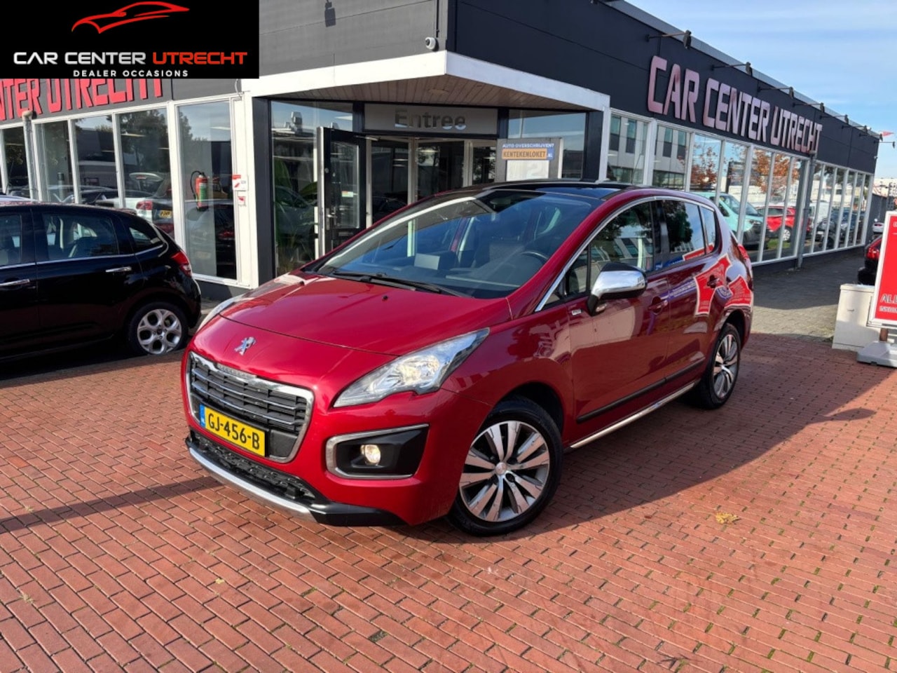 Peugeot 3008 - 1.2 PureTech Style pano 6versn navi trekhaak - AutoWereld.nl
