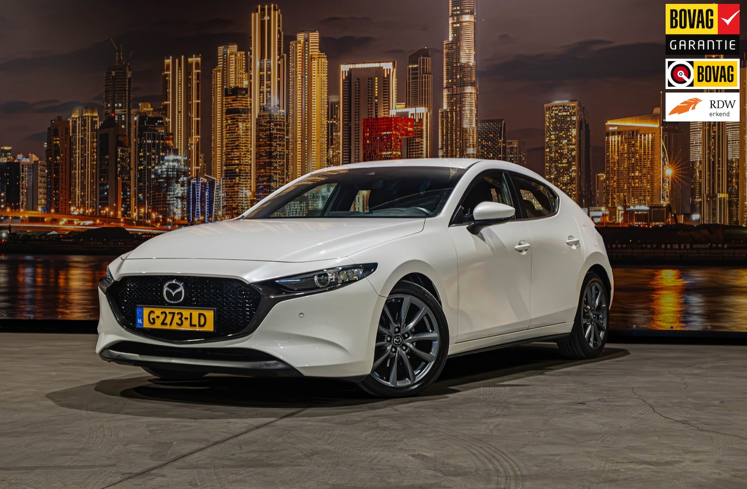 Mazda 3 - 2.0 e-SkyActiv-G M Hybrid 122 Comfort met Bose - AutoWereld.nl