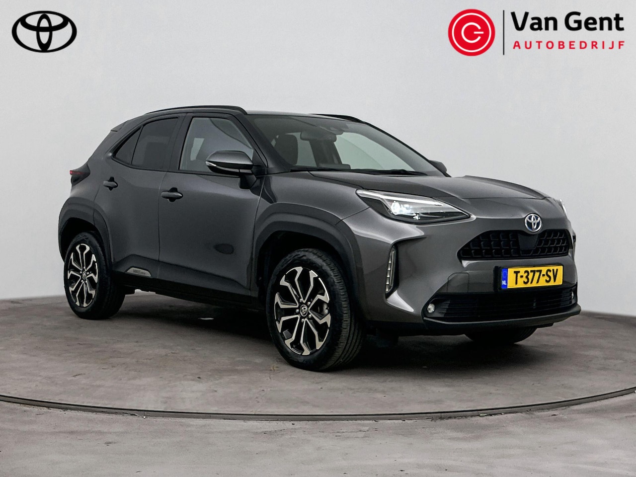 Toyota Yaris Cross - 1.5 Hybrid Dynamic | Apple Carplay / Android Auto | Stoel-/stuurverwarming | Keyless | Ada - AutoWereld.nl