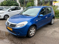 Dacia Sandero - 1.2 Lauréate/ Inruilkoopje/Lage km stand