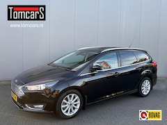 Ford Focus Wagon - 125PK Titanium Navigatie/Parkeerhulp/Bluetooth/Stoelverwarming
