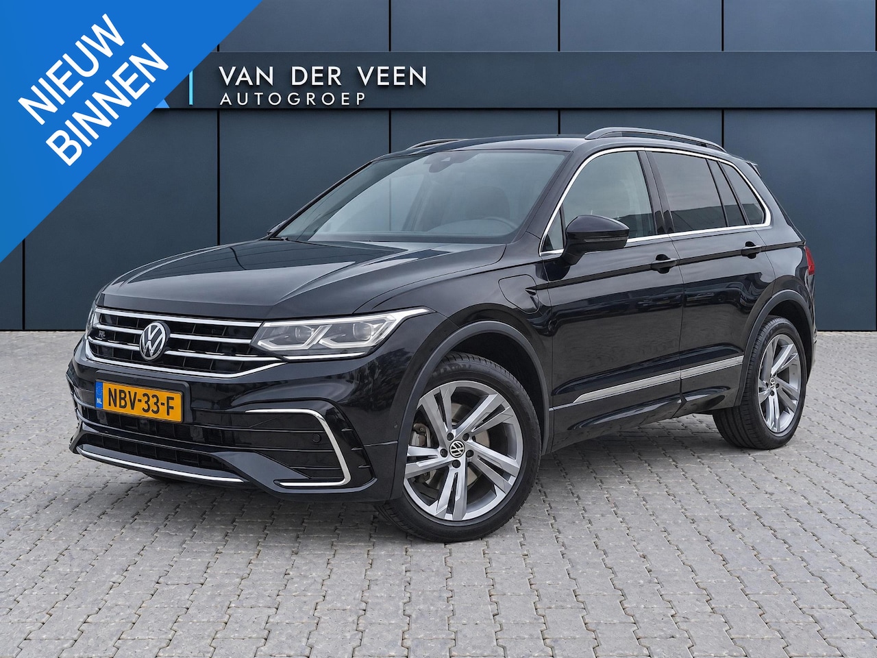 Volkswagen Tiguan - 1.4 TSI eHybrid R-Line Business+ | Incl. 12 maanden garantie | SOH 100% | Stoel/stuurverwa - AutoWereld.nl