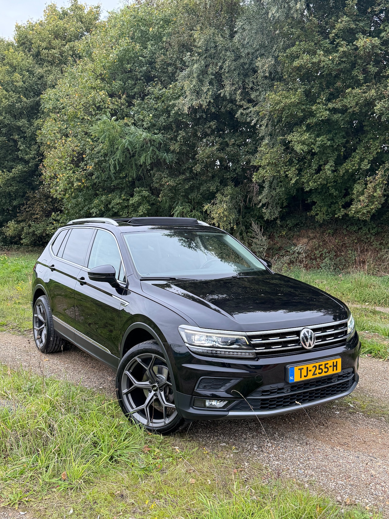Volkswagen Tiguan Allspace - 1.4 TSI Comfortline Business Massage stoelen, trekhaak , schuif kantel dak