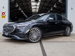 Mercedes-Benz E-klasse - 300 e AMG Line VOL *Luchtvering | Achterasbesturing | Burmester | Pano | Passenger Display