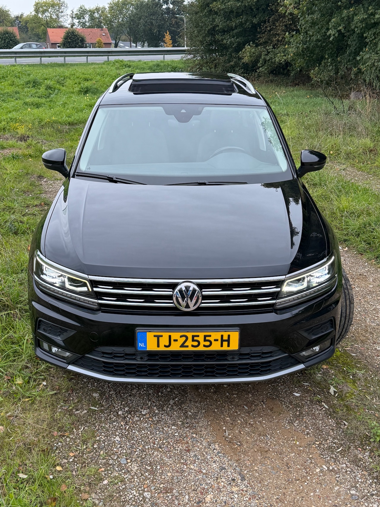 Volkswagen Tiguan Allspace - 1.4 TSI Comfortline Business Massage stoelen, trekhaak , schuif kantel dak