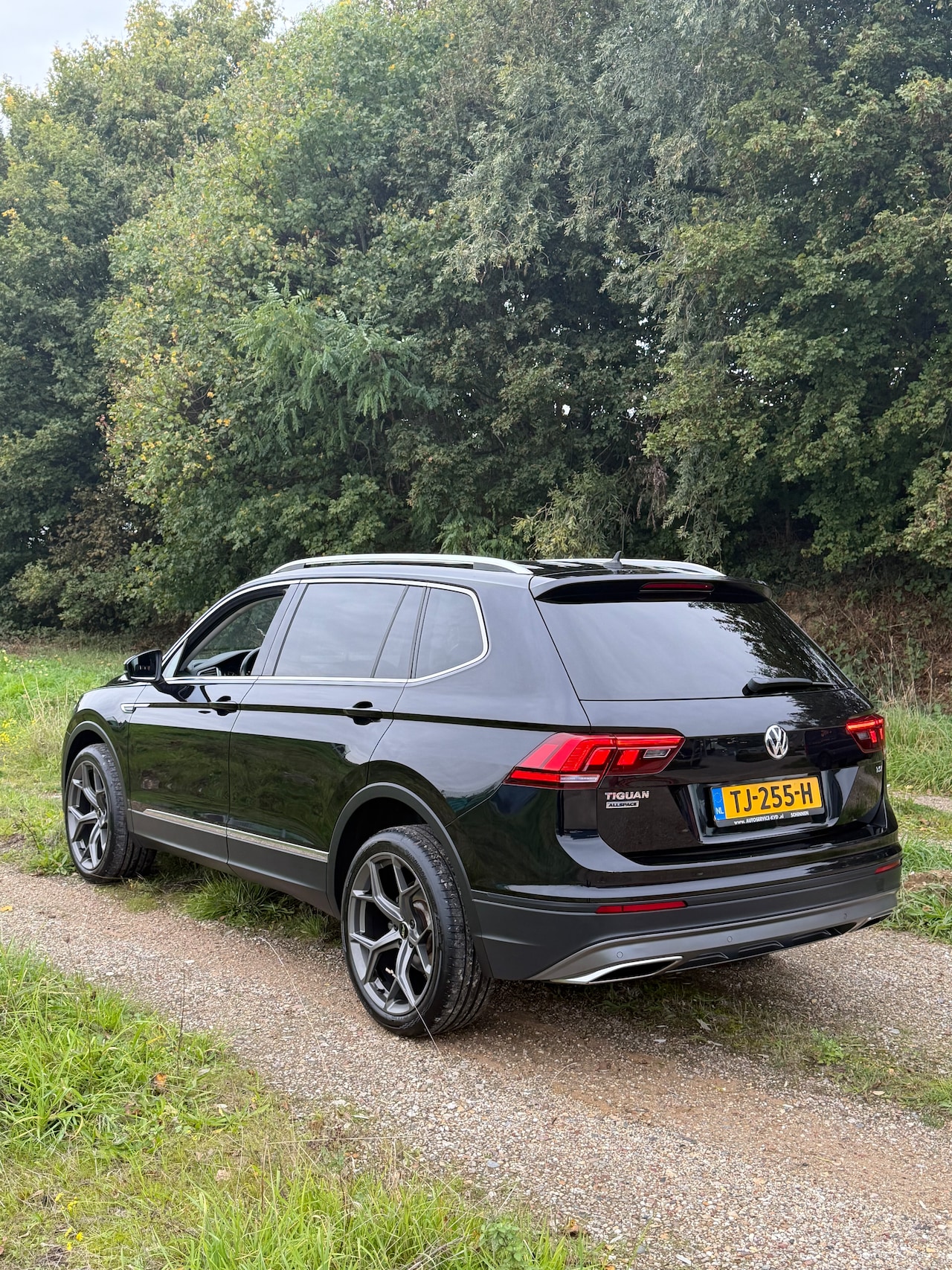 Volkswagen Tiguan Allspace - 1.4 TSI Comfortline Business Massage stoelen, trekhaak , schuif kantel dak