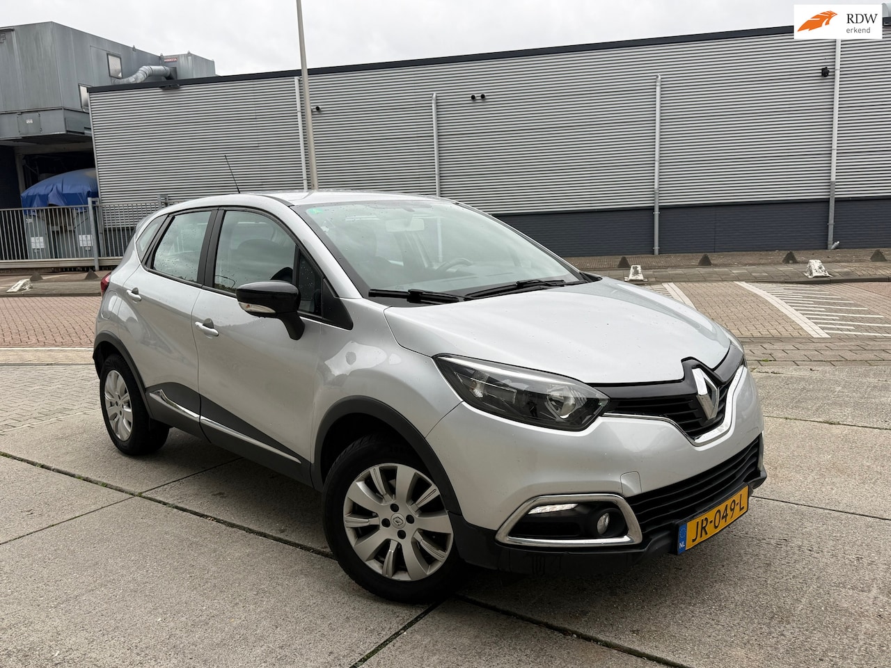 Renault Captur - 1.2 TCe Expression Automaat Airco Scherm APK - AutoWereld.nl