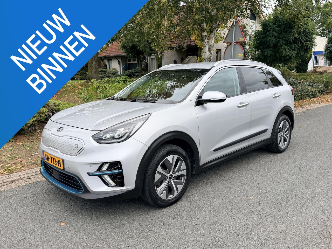 Kia e-Niro - ExecutiveLine 64 kWh 204PK SOH 93% Leder•JBL - AutoWereld.nl