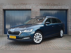 Skoda Octavia Combi - 1.0 e-TSI DSG Automaat Business Edition Plus | Panoramadak | Trekhaak | Camera | Keyless |