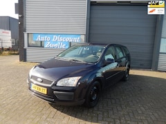 Ford Focus Wagon - 1.6-16V Trend AIRCO NAVI
