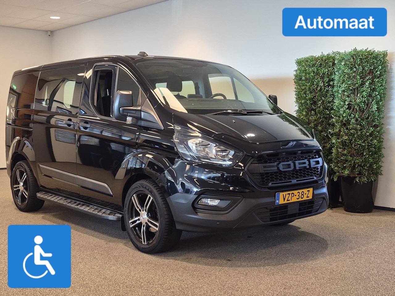 Ford Transit Custom - L1H1 Rolstoelbus Automaat incl. Handbediening (Handbedrijfsrem & Segmentgas) - AutoWereld.nl