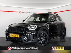 MINI Countryman - 1.5 Cooper SE ALL4 Classic | Panorama | Camera | Stuur- & Stoelverwarming