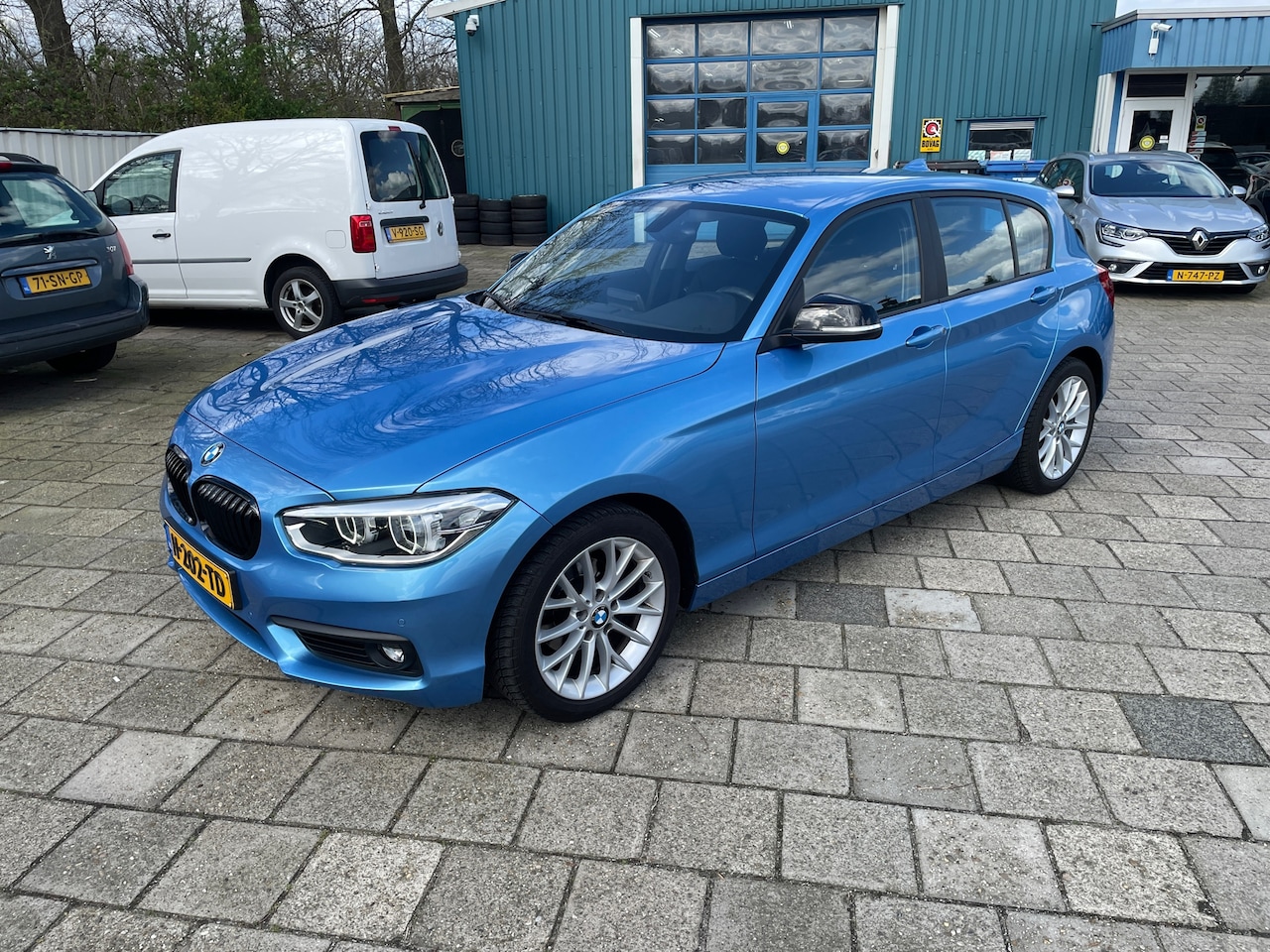 BMW 1-serie - 116i Corporate Lease High Executive 116i Corporate Lease High Executive - AutoWereld.nl