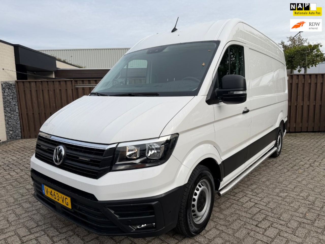 Volkswagen Crafter - 30 2.0 TDI L3H3 140 PK EURO 6 - AutoWereld.nl
