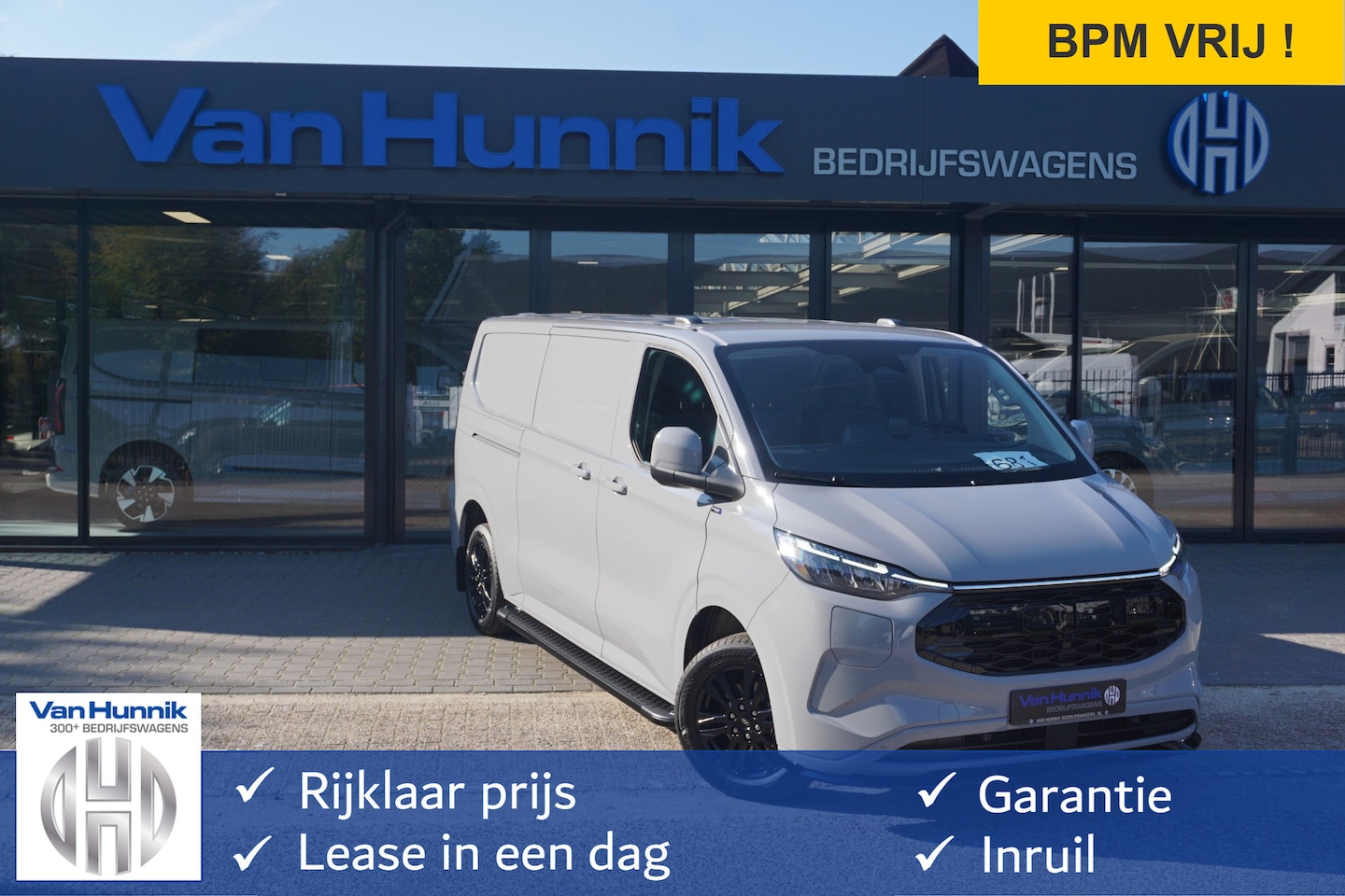 Ford Transit Custom - e-Transit 340L 218PK 71KWH AWD JWR Edition AUT BPM VRIJ!! Apple CP, 17" LM, LED, Trekhaak, - AutoWereld.nl