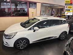 Renault Clio Estate - 0.9 TCe Intens , Achteruitrij camera , Keyless Go, Navi , Cruise contr. B spiegels inklapb