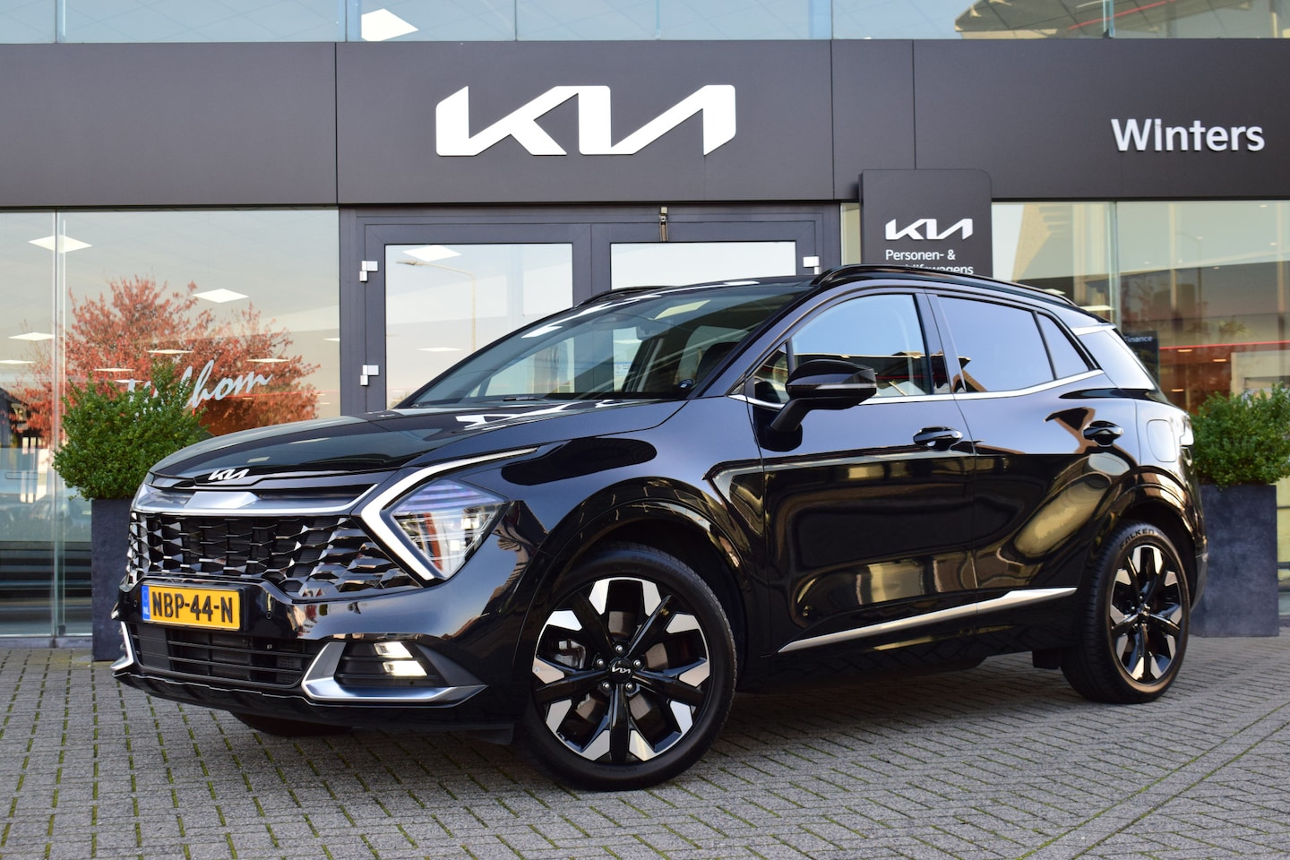 Kia Sportage - 1.6 T-GDi Plug-in Hybrid AWD DynamicPlusLine | Stoelventilatie | Panoramadak | Dodehoekass - AutoWereld.nl