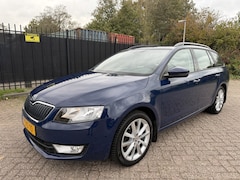 Skoda Octavia Combi - 1.2 TSI Greentech Ambition Businessline Navi/Clima/Cruise/LMV