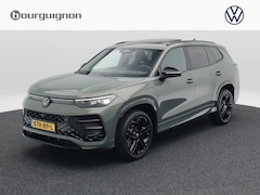 Volkswagen Tayron - 1.5 eHybrid R-Line Edition | Trekhaak | Panoramadak | Black Style | Head-up Display |