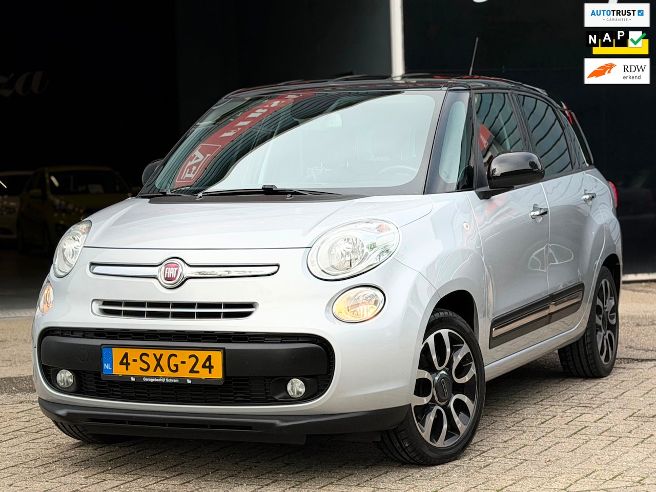 Fiat 500 L Living - 0.9 TwinAir Lounge 7-PERSOONS NAVI/CRUISE/AIRCO | KEURIGE AUTO ! - AutoWereld.nl
