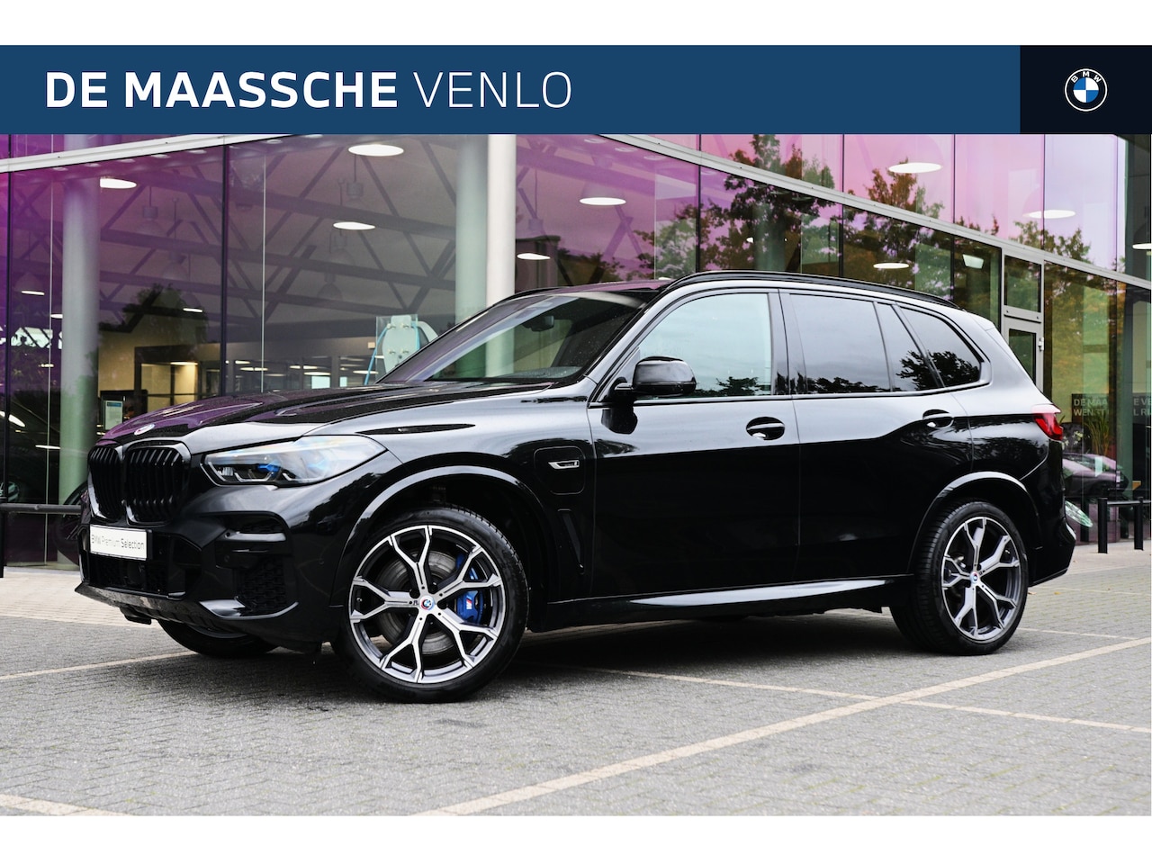 BMW X5 - xDrive45e M Sport Automaat / Trekhaak / Panoramadak Sky Lounge / Comfortstoelen / Comfort - AutoWereld.nl