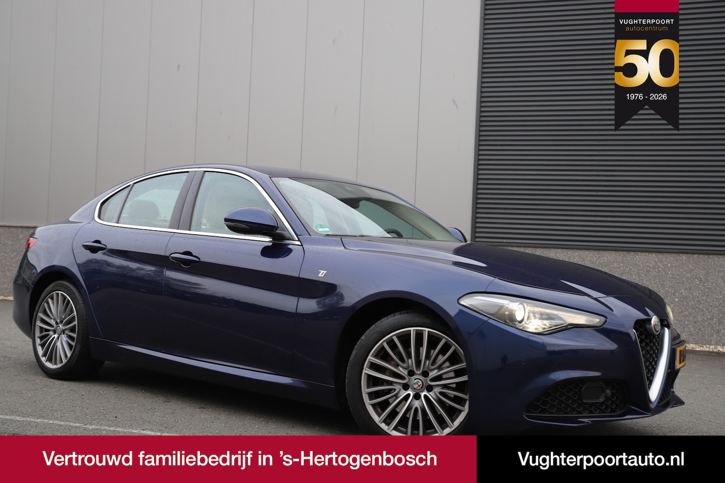 Alfa Romeo Giulia - 2.0T TI 200pk Harman Kardon/ Blue Montecarlo/Flippers - AutoWereld.nl