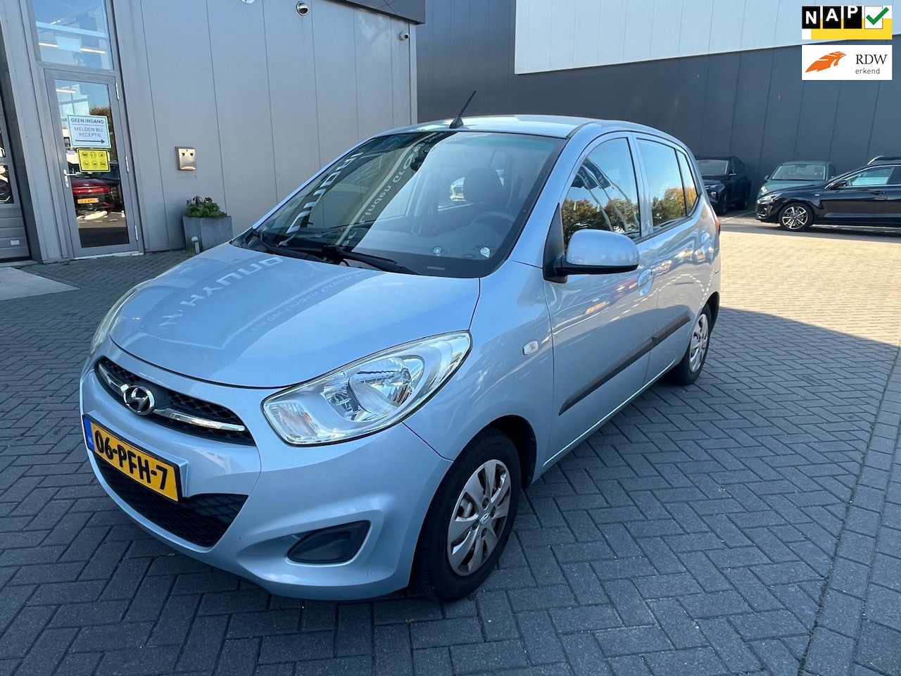 Hyundai i10 - € 3950,- 1.2 i-Drive Cool 1 Jaar Apk Airco Nappas - AutoWereld.nl