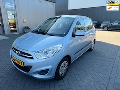 Hyundai i10 - € 3950, - 1.2 i-Drive Cool 1 Jaar Apk Airco Nappas