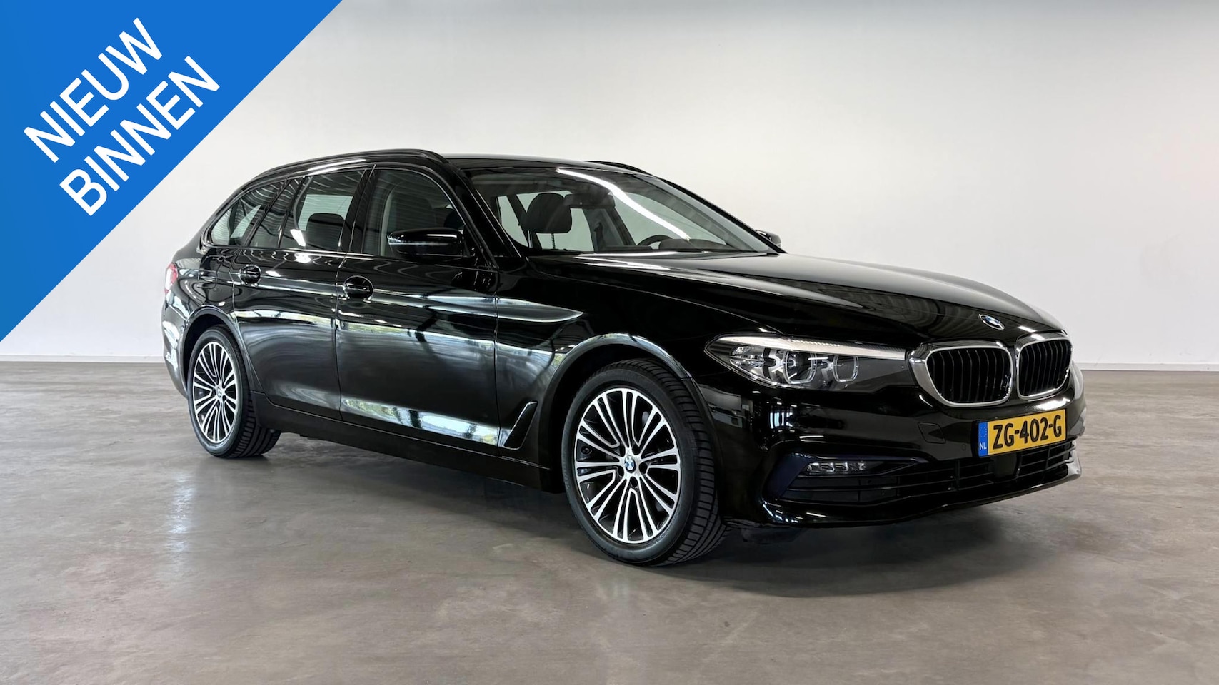 BMW 5-serie Touring - 520i Executive | Sport Line - AutoWereld.nl