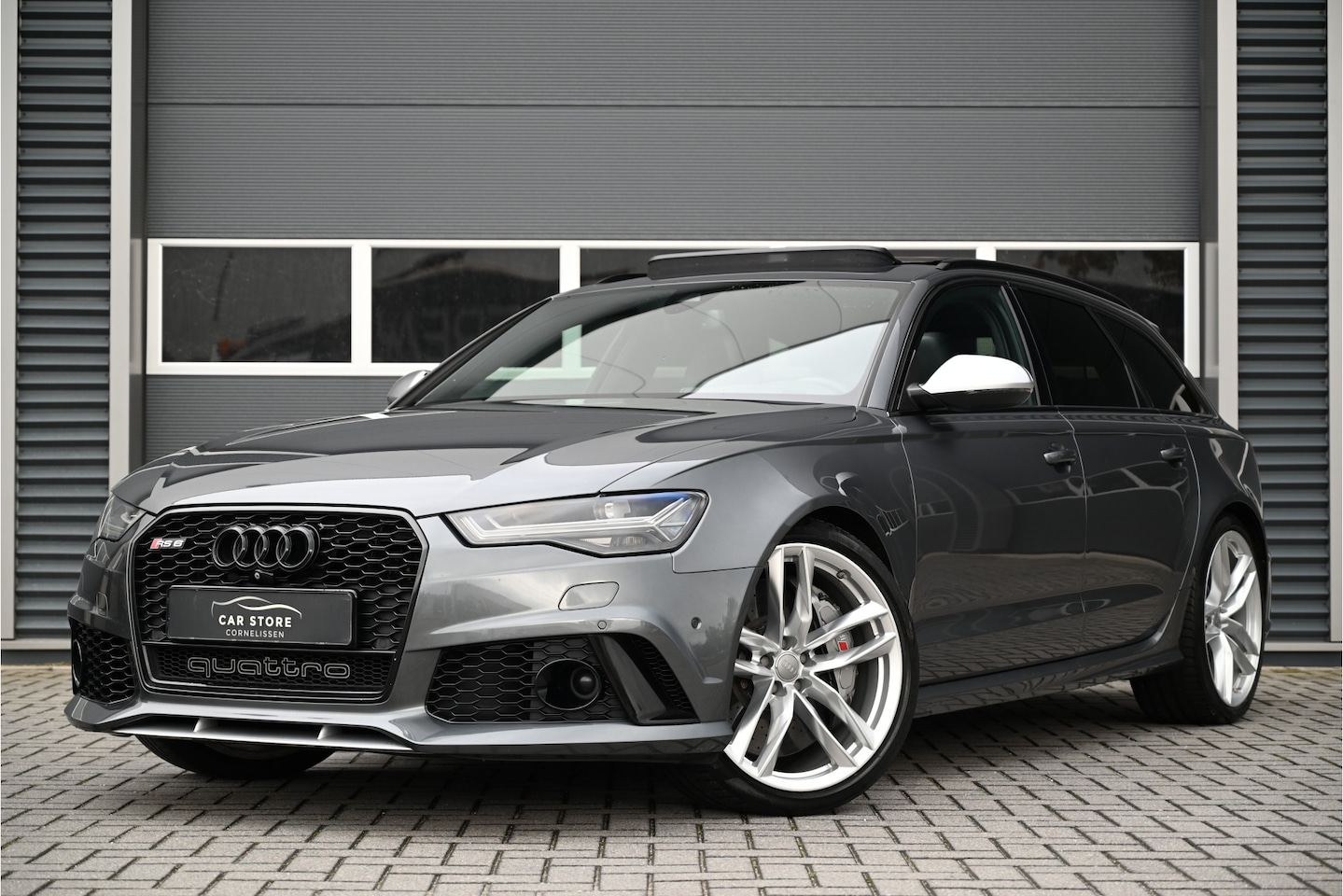 Audi RS6 - Avant 4.0 TFSI QUATTRO 560 PK / PANO / KERAMISCH / B&O 3D / DYNAMIC RIDE CONTROL / 305 KM/ - AutoWereld.nl