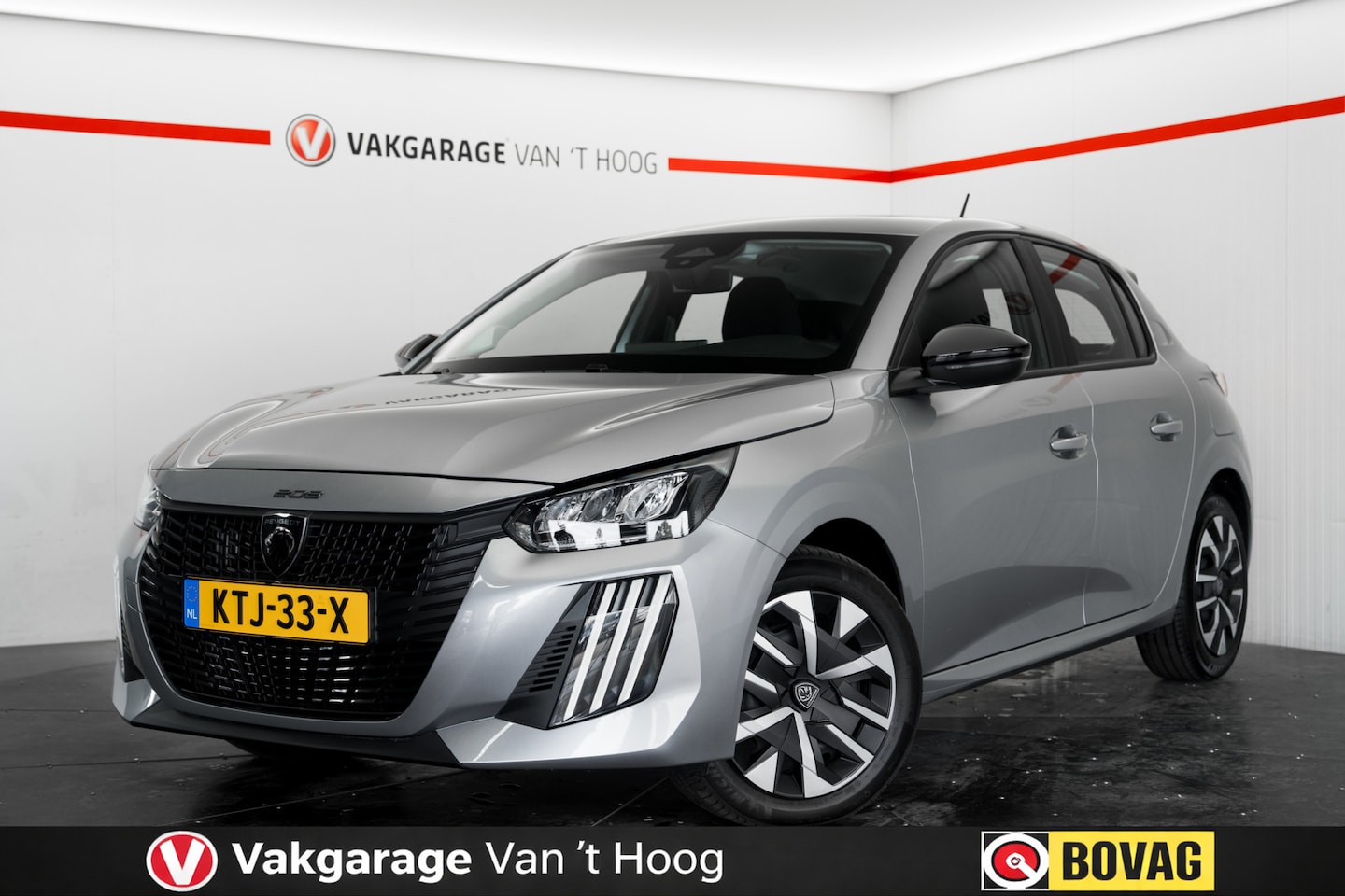 Peugeot 208 - 1.2 Hybrid 1.2 Style Automaat | NIEUW | 10 km | CarPlay - AutoWereld.nl