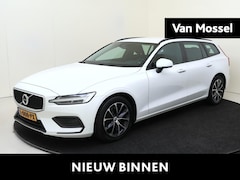 Volvo V60 - 2.0 B3 Momentum Advantage Navigatie | Verwarmde voorruit | Climat Control | Cruise Control