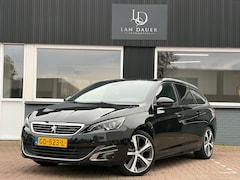 Peugeot 308 SW - 1.2 e-THP GT - LINE / Panoramadak