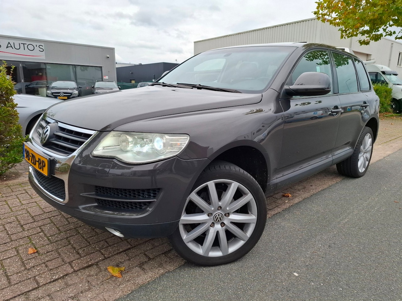 Volkswagen Touareg - 3.6 V6 FSI Highline LEER/NAVI/CAMERA/DAKJE! - AutoWereld.nl