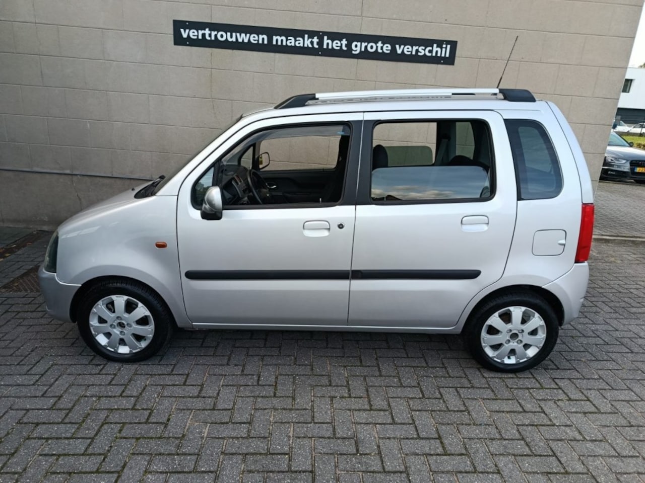 Opel Agila - 1.2-16V Cosmo 1.2-16V Cosmo - AutoWereld.nl