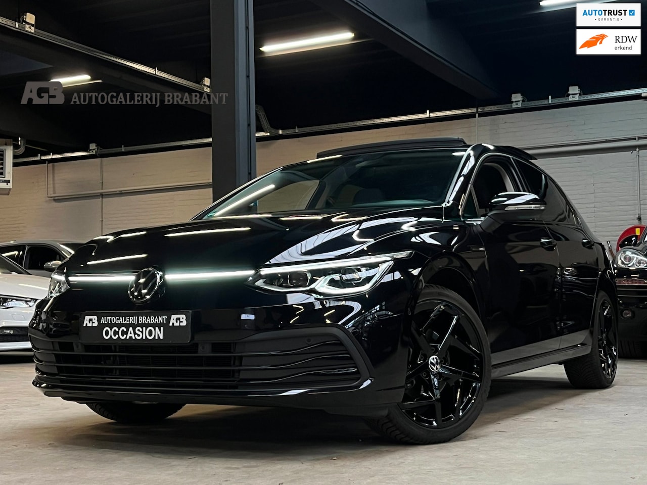 Volkswagen Golf - 1.5 eTSI Style *Pano/ACC/CarPlay/Stoelverwarming - AutoWereld.nl