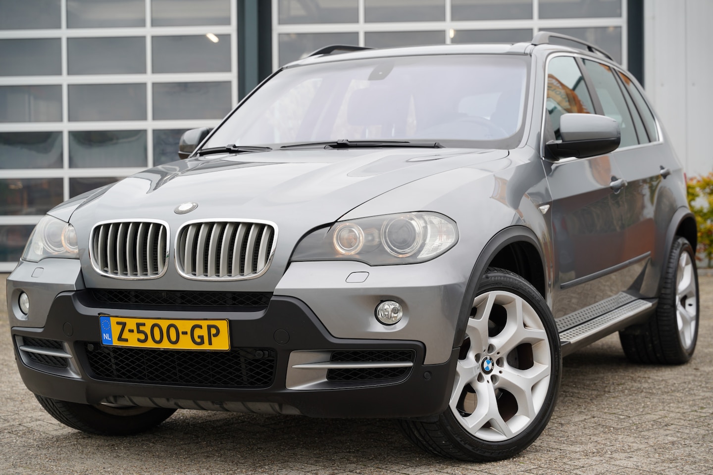 BMW X5 - xDrive48i Executive 355pk | M Sportpakket | Achteruitrijcamera | Bi-xenon koplampen | Crui - AutoWereld.nl
