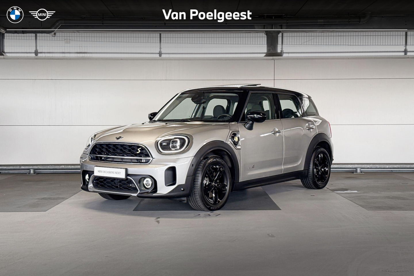 MINI Countryman - 1.5 Cooper S E ALL4 - AutoWereld.nl