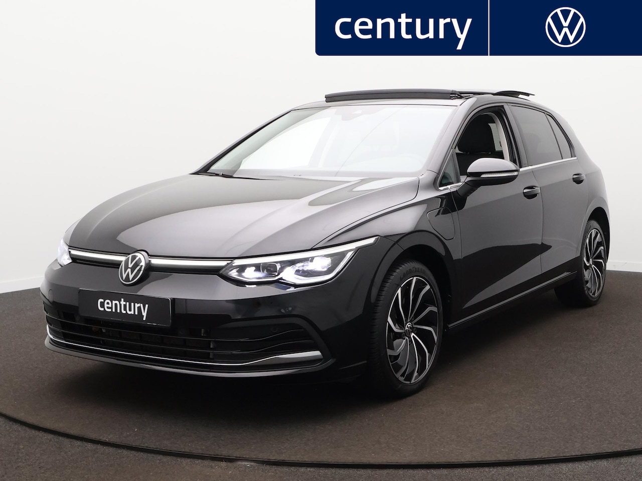 Volkswagen Golf - 1.4 eHybrid Style | Panodak | Camera | ACC | Elek Stoel | - AutoWereld.nl
