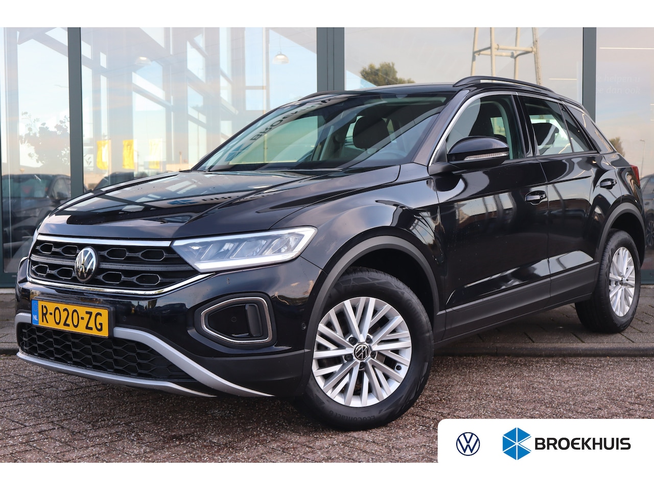 Volkswagen T-Roc - 1.0 TSI Life 110PK | Apple Carplay/Android Auto|telefoonintegratie premium | Cruise contro - AutoWereld.nl
