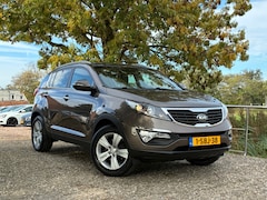 Kia Sportage - 2.0 Plus Pack AWD | 1e eigenaar + Automaat + 4x4 + Clima nu € 13.975,