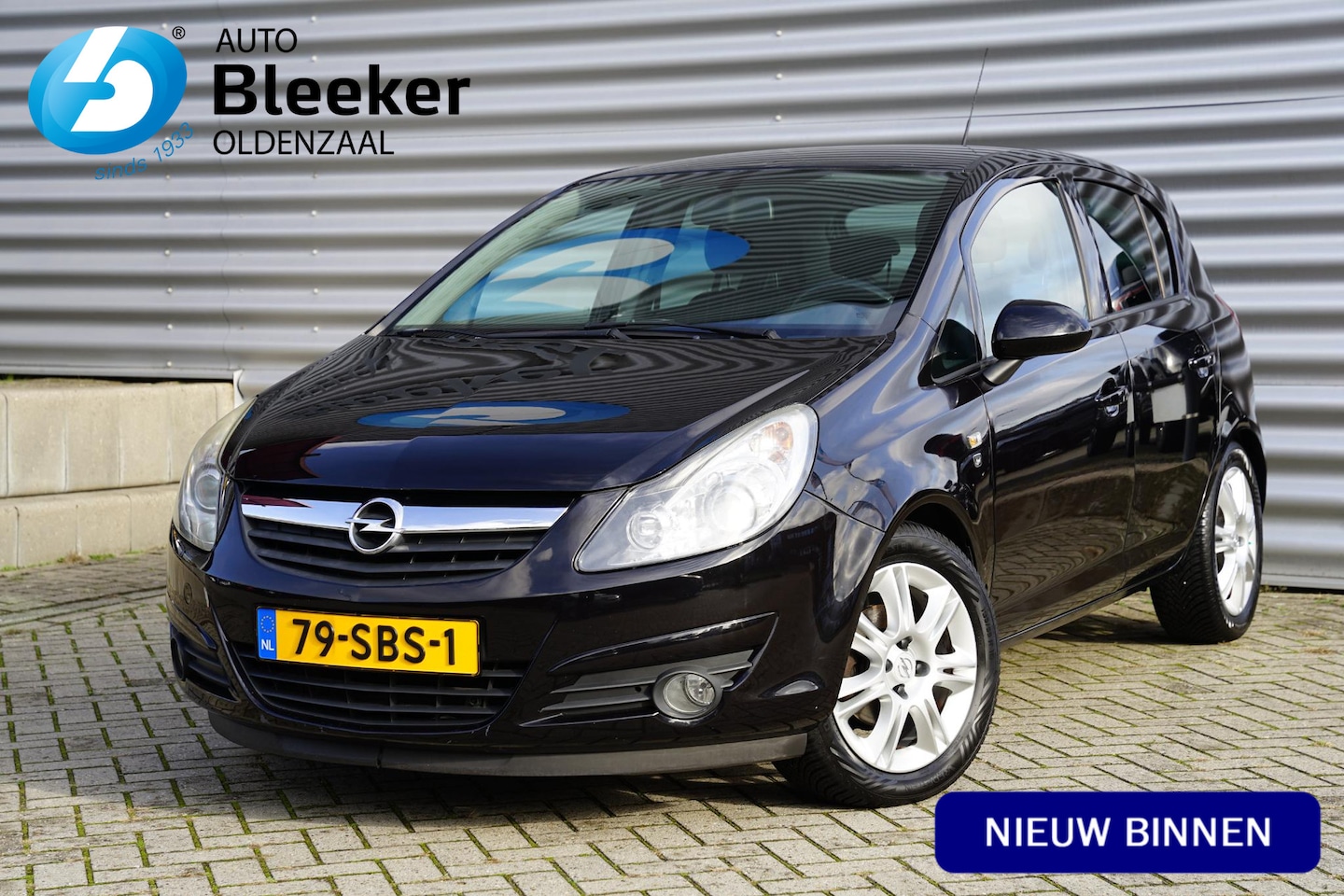 Opel Corsa - 1.4-16V Cosmo Airco Cruise Trekh. Stoel/Stuurver. - AutoWereld.nl