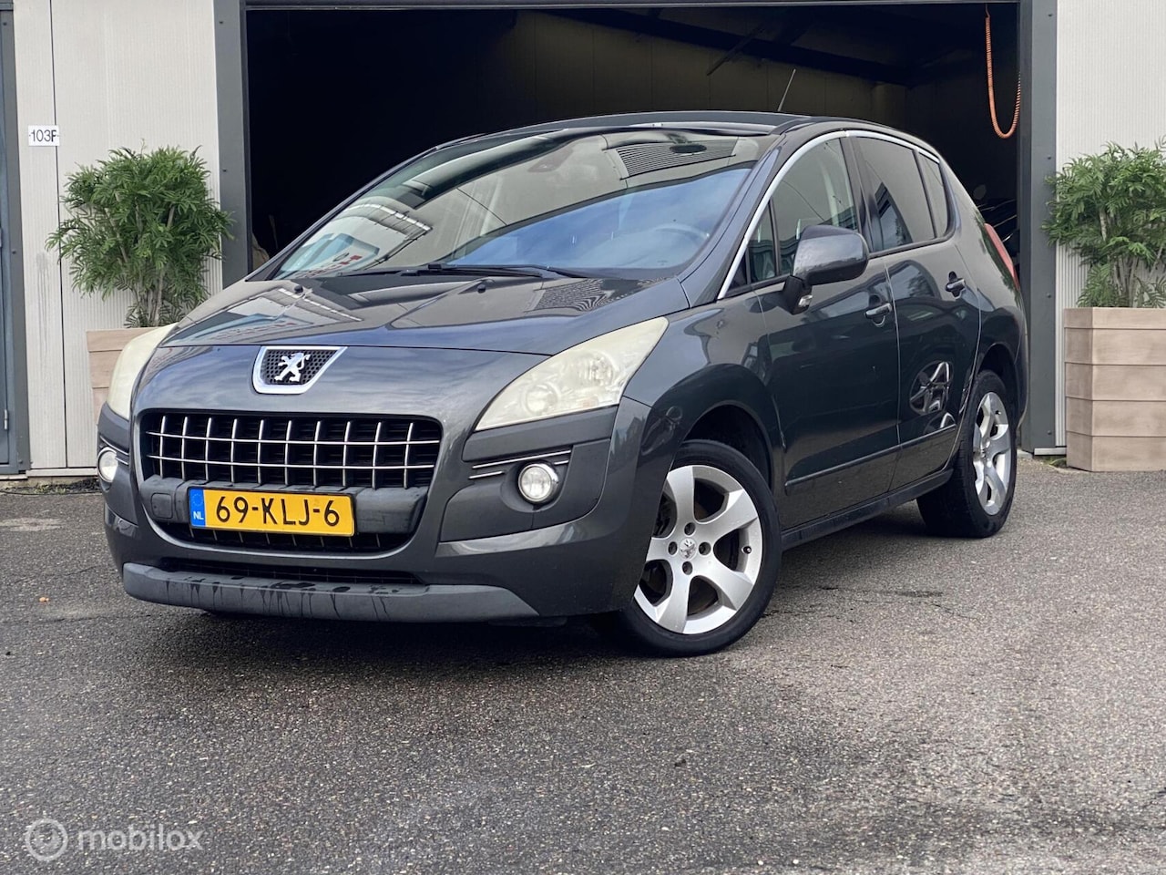 Peugeot 3008 - 1.6 VTi Blue Lease I NAP I APK I AIRCO I LEER I - AutoWereld.nl