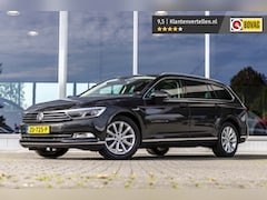 Volkswagen Passat Variant - 1.5 TSI Highline | Pano | Trekhaak | Carplay