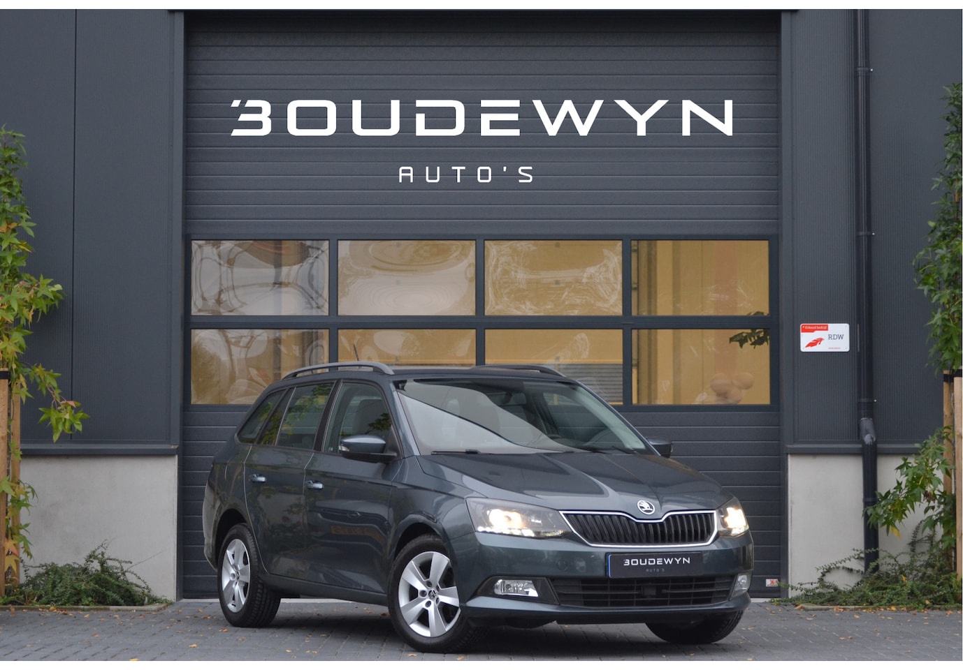 Skoda Fabia Combi - 1.2 TSI Ambition Business NAP | Cruise Control | Parkeersensoren | Historie compleet - AutoWereld.nl