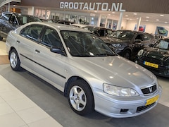 Honda Accord - 1.8i S Airco, Trekhaak, Stuurbekrachtiging