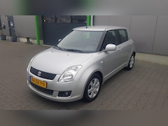 Suzuki Swift - 1.3 Exclusive in zeer nette uitvoering All season banden Airco Keyless entry LM velg Compl