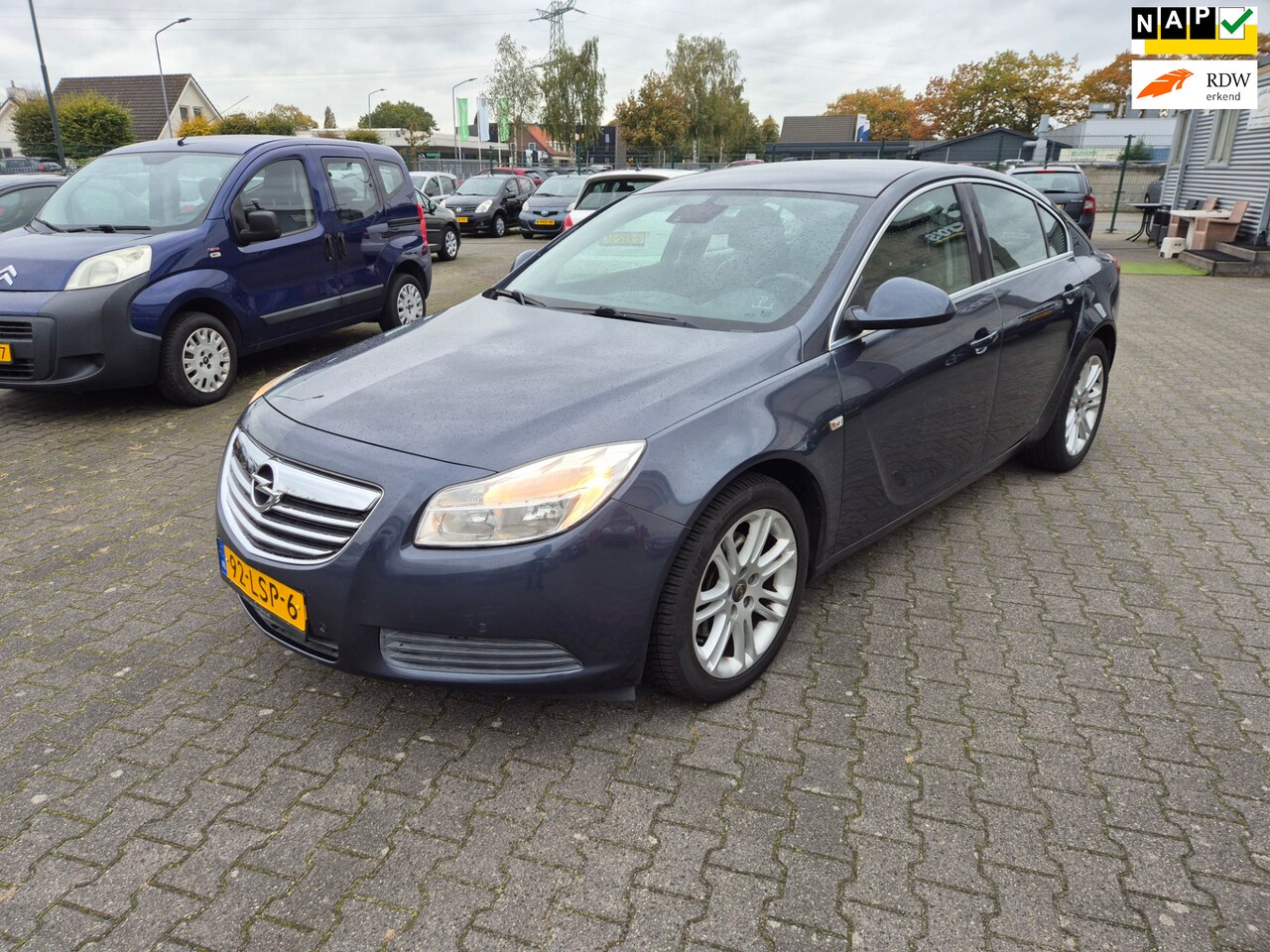 Opel Insignia - Opel Insignia 1.6 T Edition - AutoWereld.nl